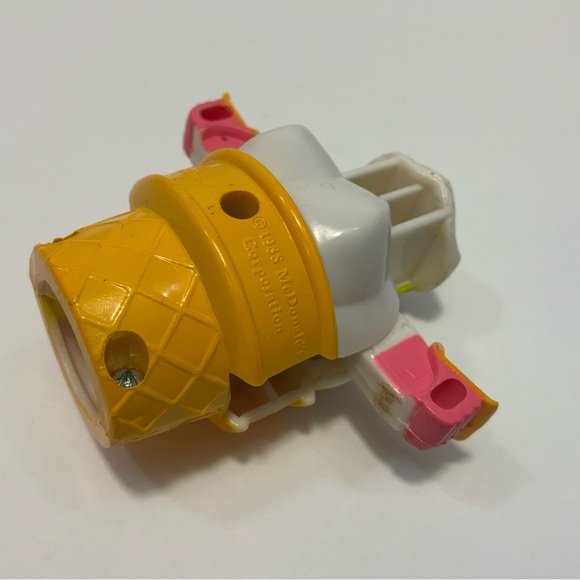 Vintage 1988 McDonalds Changeables Robot Turbo Cone Ice Cream Happy Meal Toy - Picture 4 of 6